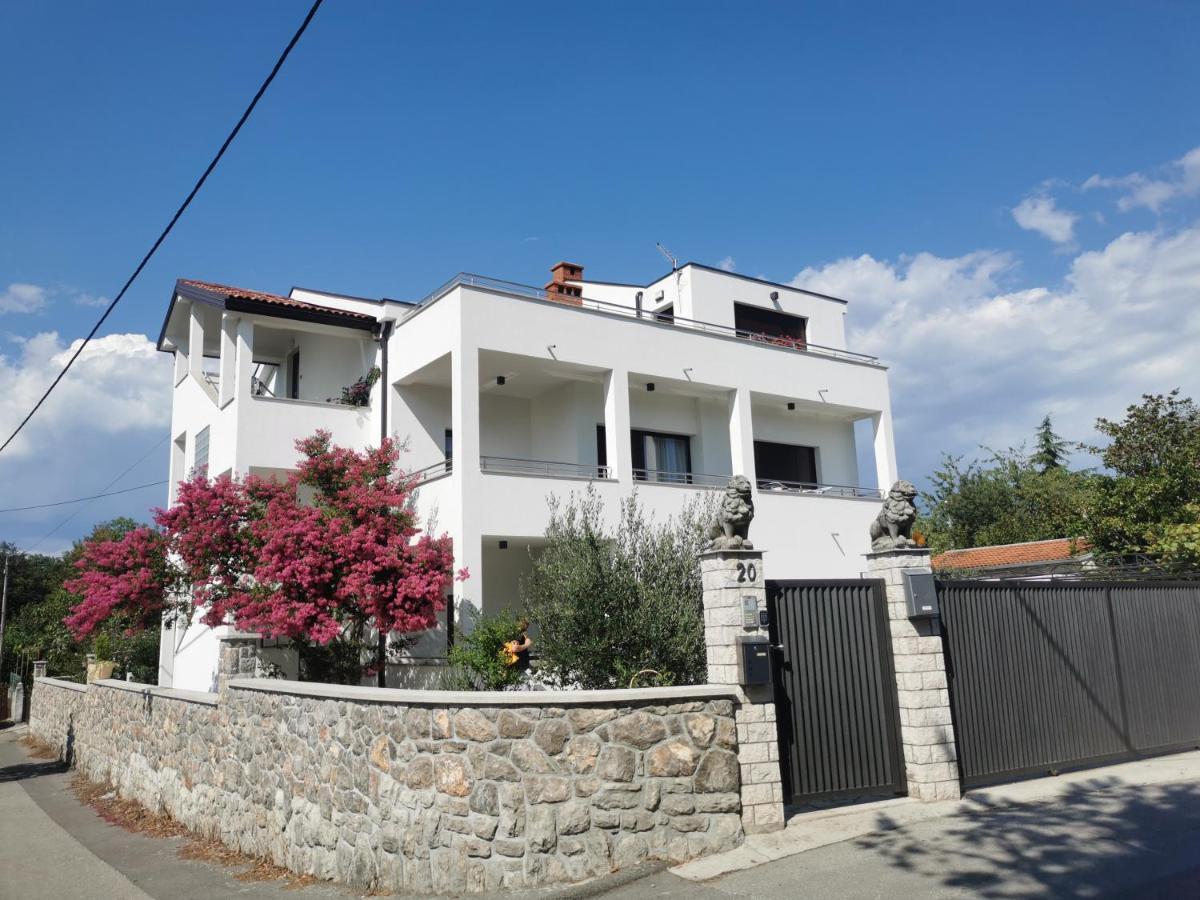 Apartment Nika Rijeka